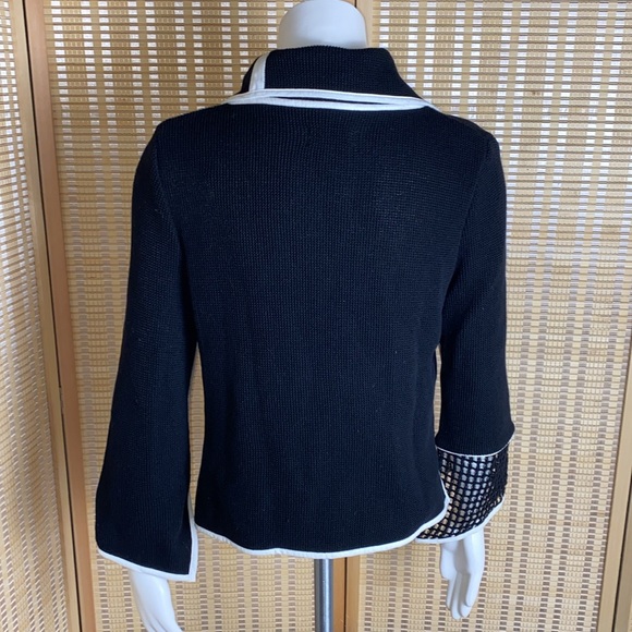 Inter Ria Fashion Black Asymmetrical Knitted Short Jacket/ Cardigan Size Medium - Picture 5 of 7